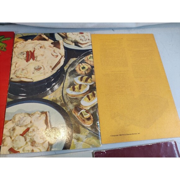 Mixed Lot of 8 Vintage Cookbooks & Booklets - Old Recipes - 1950s-1970s - Picture 8 of 16